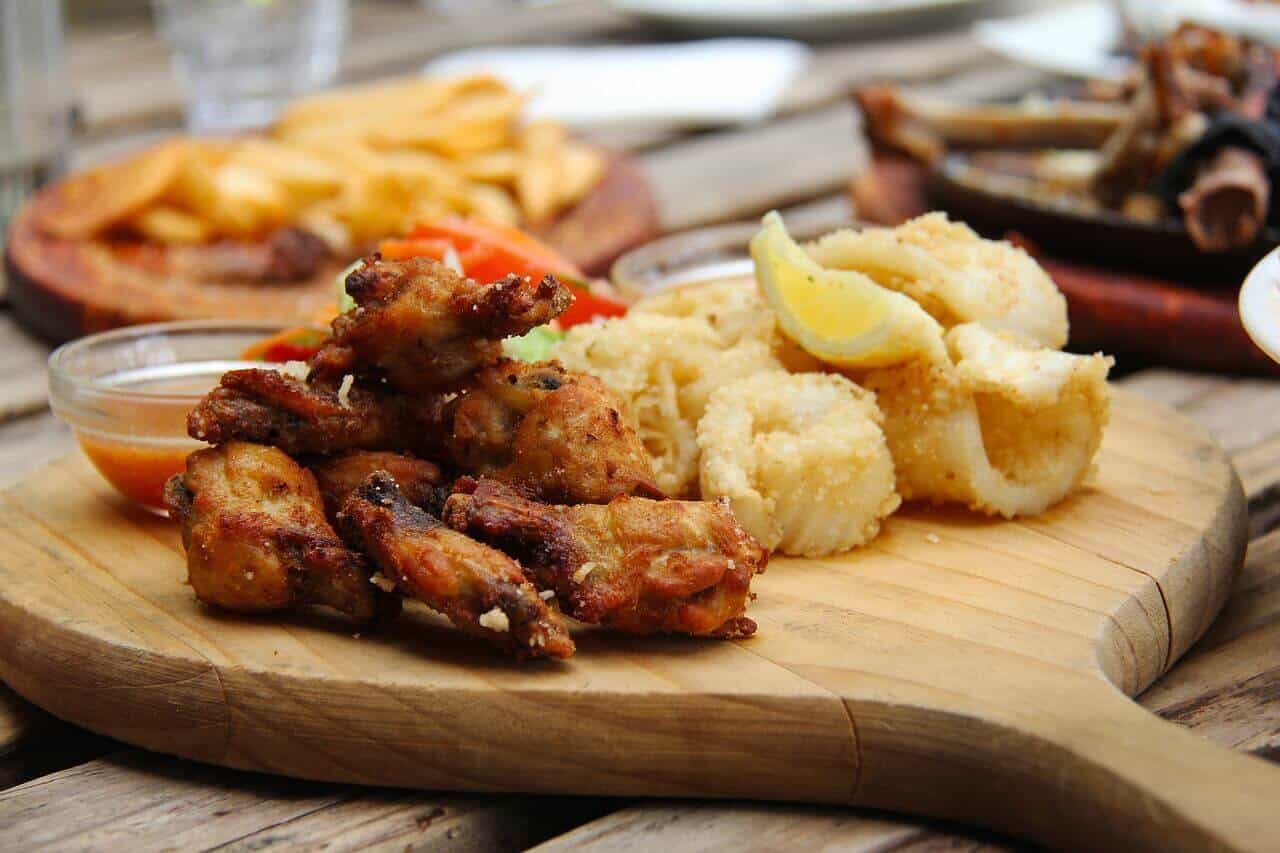how to reheat fried chicken